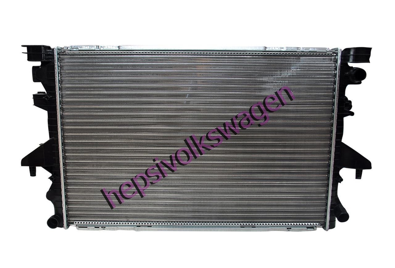 Su Radyatörü 2.5 TDİ AXD 7H0121253J 7H0121253G Transporter T5