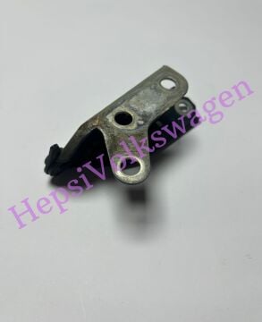 Kaput Menteşesi Sağ   6Q0823302B Polo 2002-2010