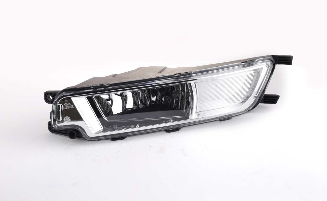 Sağ Sis Farı 3G0941662G 3G0941662B Passat (2015-2018)