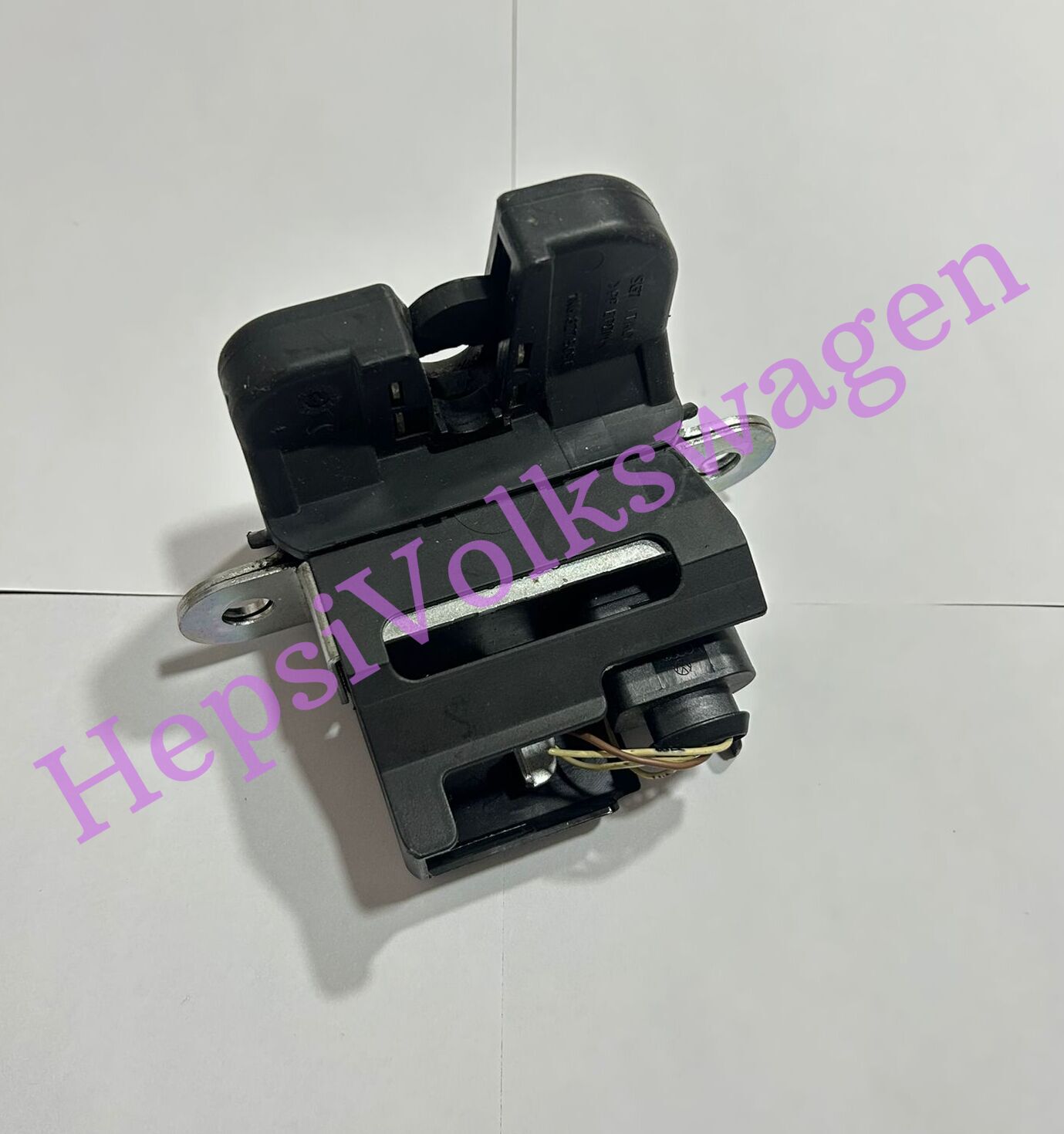 Bagaj Kilidi Çıkma 1K6827505C 1P0827505C 1P0827505D 1P0827505E Golf 5 Seat Leon 200-2010