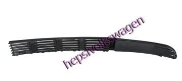Tampon Izgarası Sol 3B0853677B Volkswagen Passat (1997-2001)