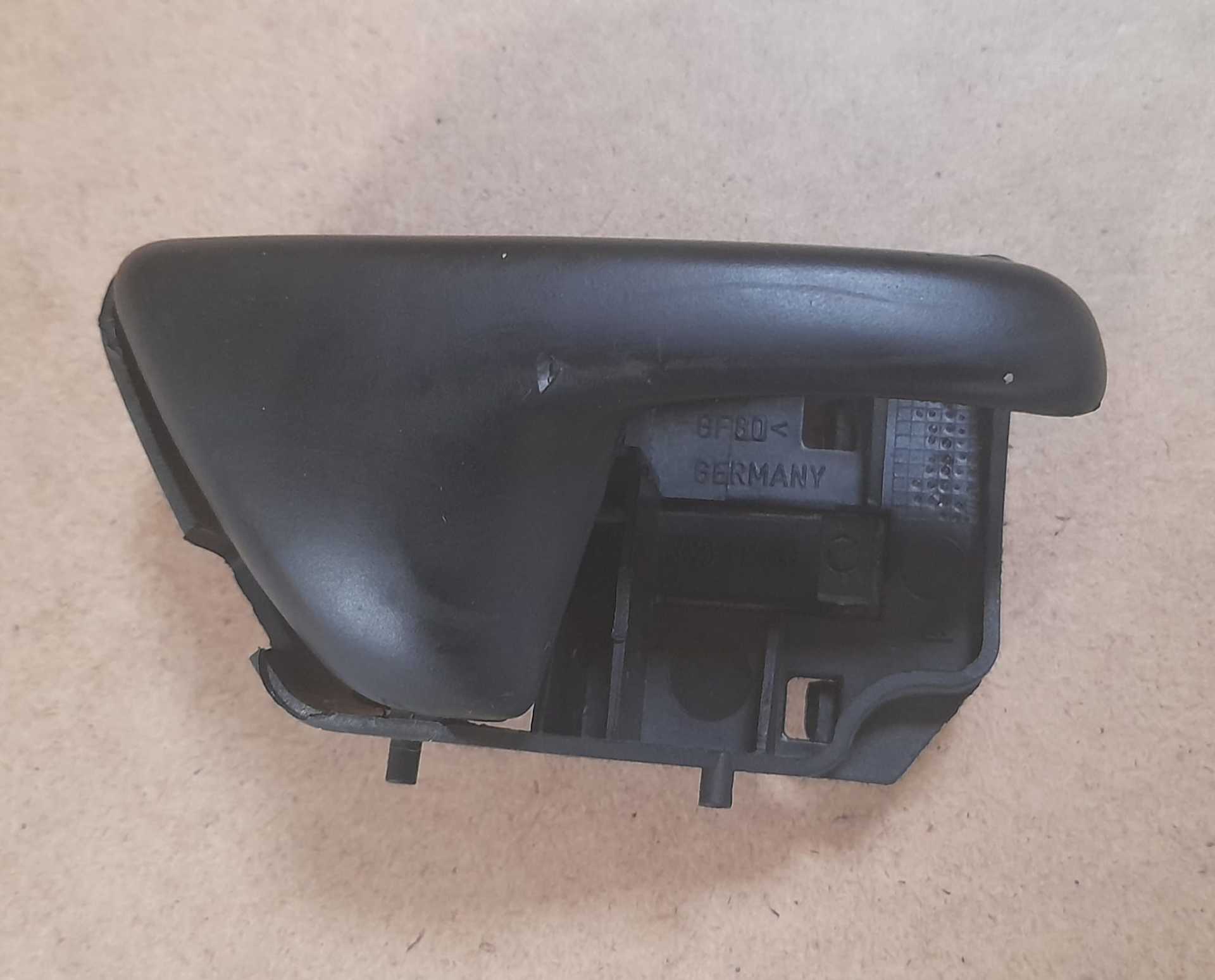 Kapı Açma Kolu İç Sağ 6N0837226 6N0837226A Polo 1997-2000