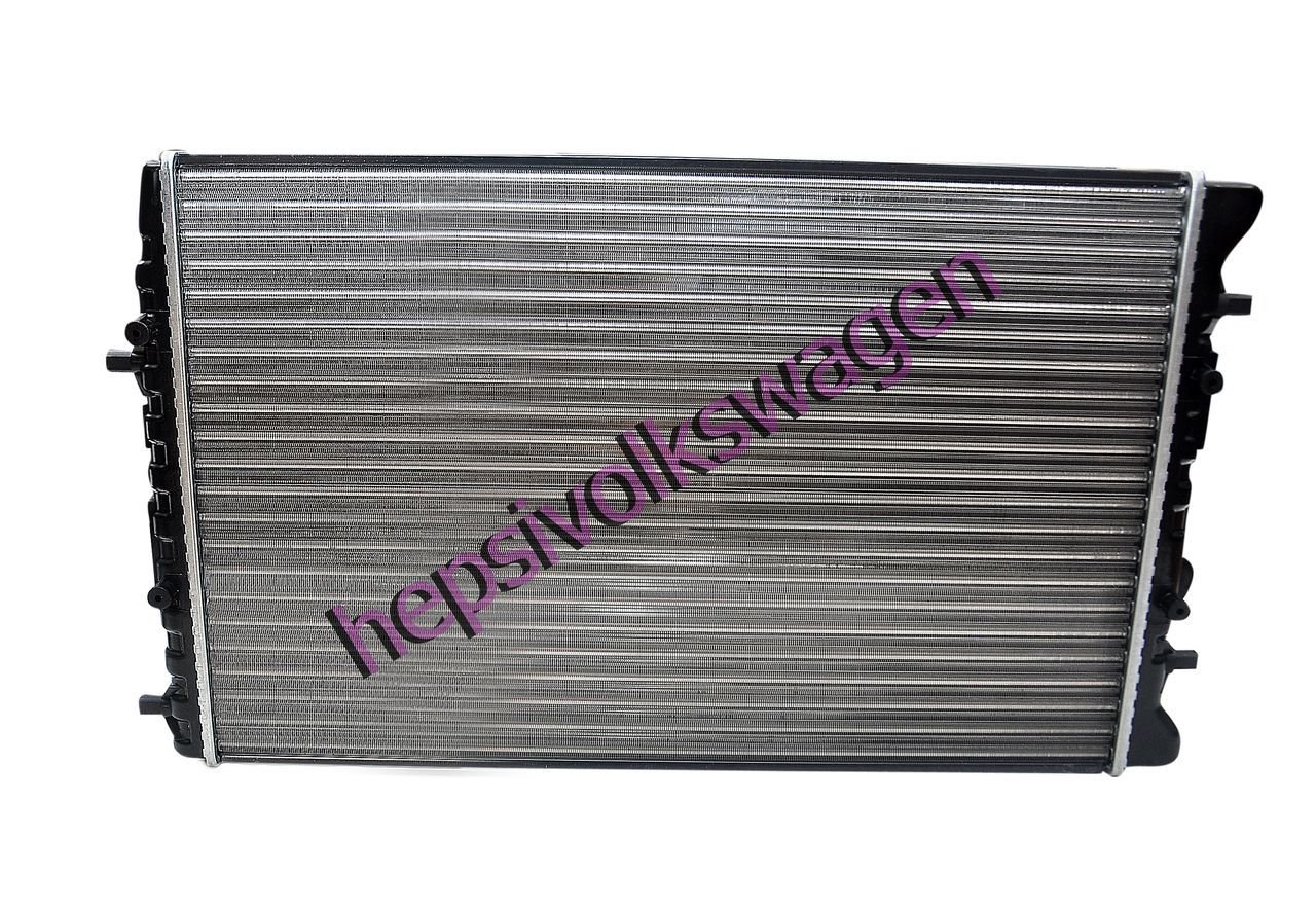 Su Radyatörü BBY BBZ AMF Motor 6Q0121253Q 6Q0121253R Polo