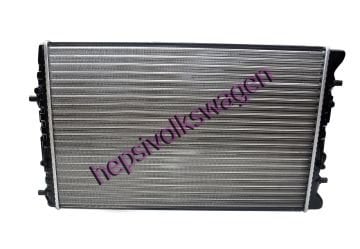 Su Radyatörü BBY BBZ AMF Motor 6Q0121253Q 6Q0121253R Polo