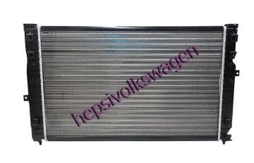 Su Radyatörü 8D0121251P Passat (1997-2001)-Audi A4 (1997-2001)