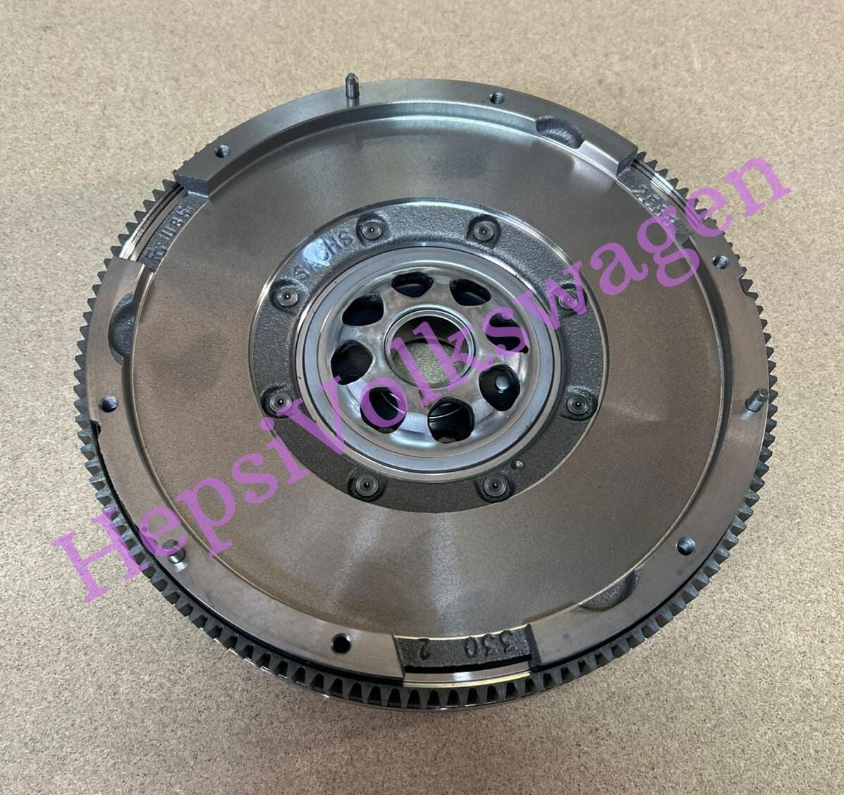 Volant 2,0 Tdi Dtrc Dtre Dtrf Dsud Dtsa Dtta 05L105266F Q 5 2016-2024