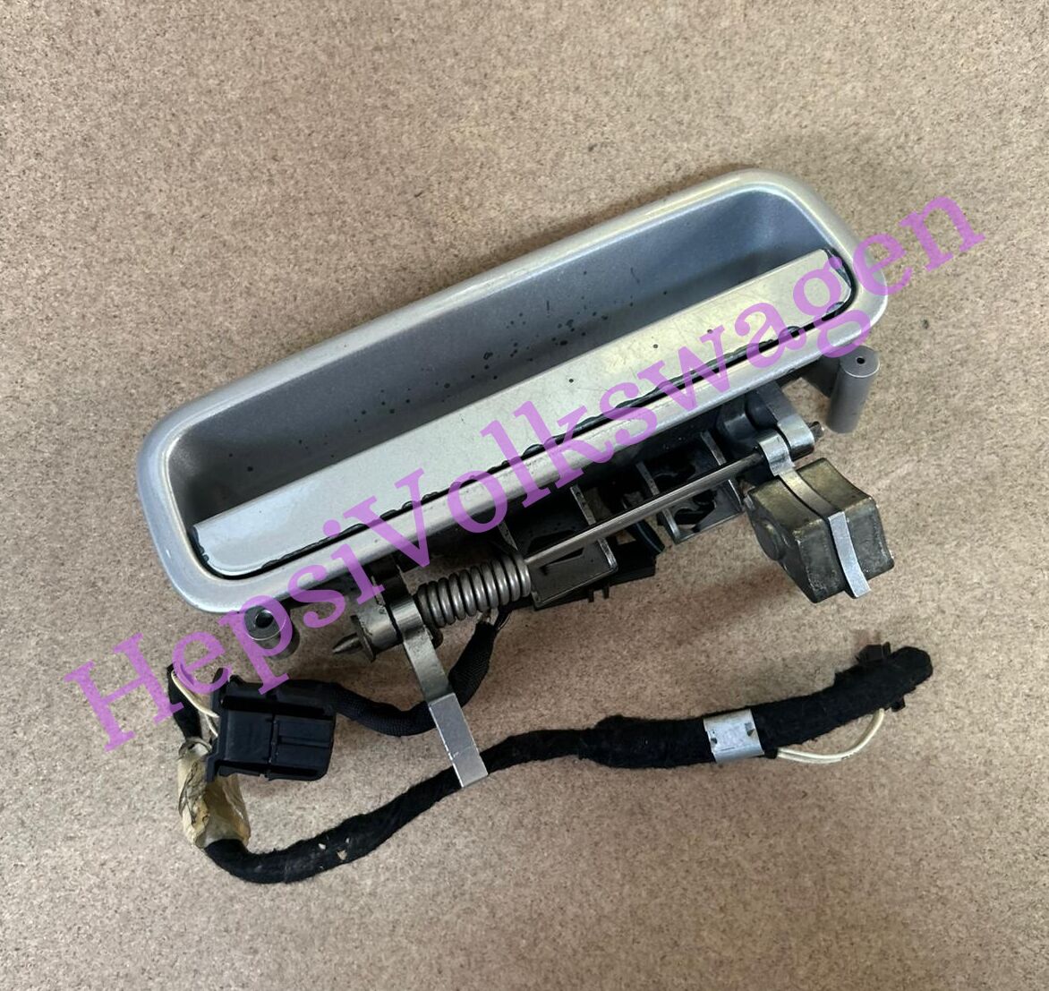 Bagaj Açma Kolu Mikro Şalterli Çıkma  2K5827565A 2K5827565C 2K5827565D Caddy 2015-2020