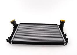 İntercooler Radyatörü 2.0 Tdi Cnfb Cfpa Cdba Cdca 2H0145804D Amarok 2010-2022