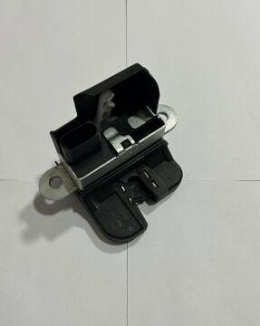 Bagaj Kilidi Çıkma 1T0827505H 1T0827505F 1T0827505G 1T0827505J 1T0827505D Touran 2002-2014