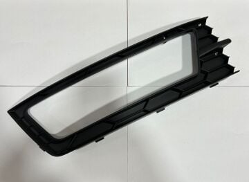 Tampon Izgarası Sağ Sisli 5JA807682 Skoda Rapid  2012-2022