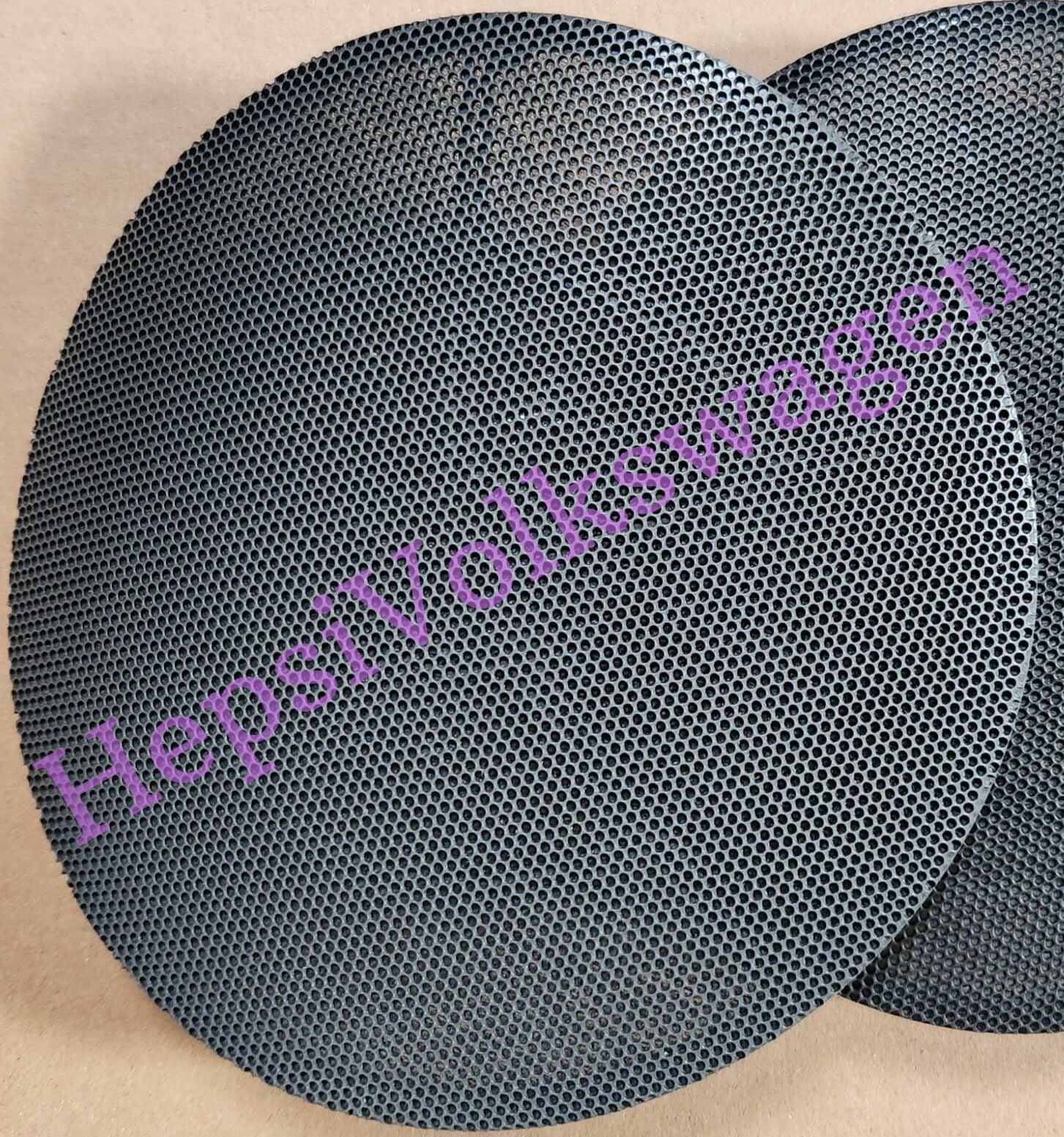 Hopörlör Kapağı Ön Sağ Sol Gri Ve Siyah Renk Sor 6N0867149 Polo 1997-2000