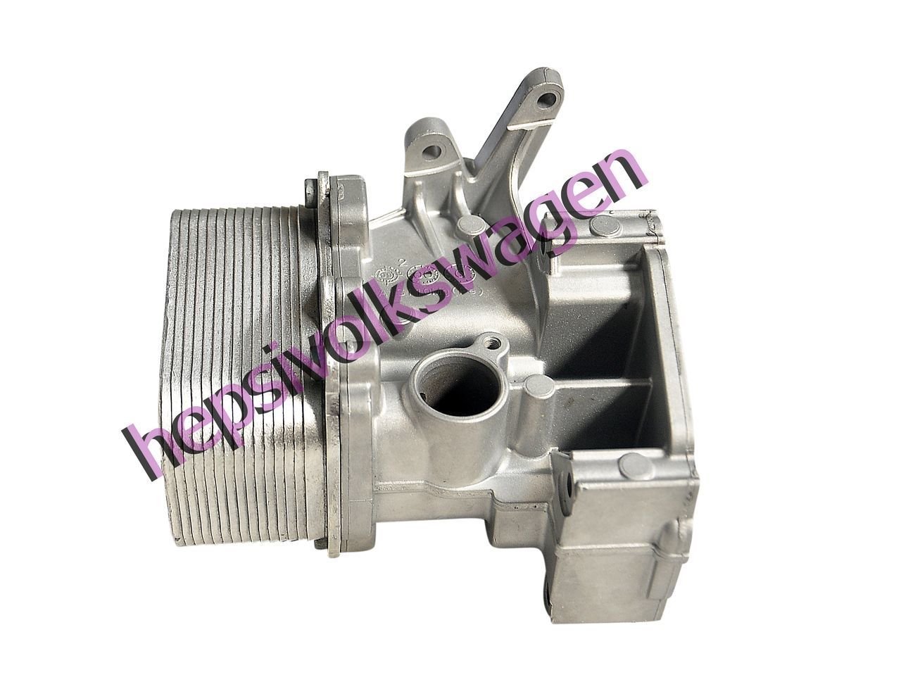 Yağ Soğutucu Bağlantı Gövdesi 03L115512C 03L117021C T6-T7