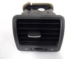 Göğüslük Havalandırması Sol 1K0819703J 1K0819703 1K0819703D 1K0819703B