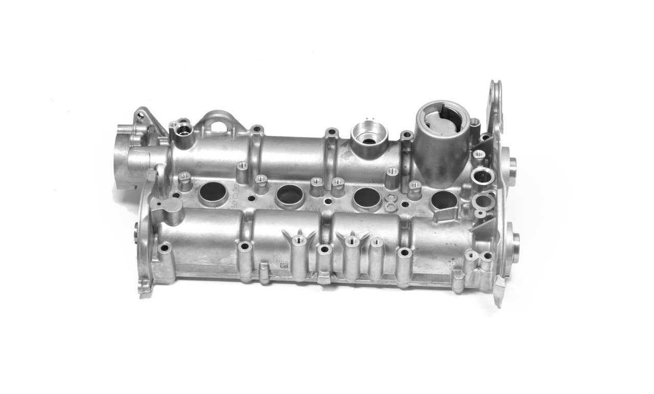 Külbüratör Kapağı 1.4 TSİ CXSA 04E103469Q 04E103469AL Golf 7-Scirocco