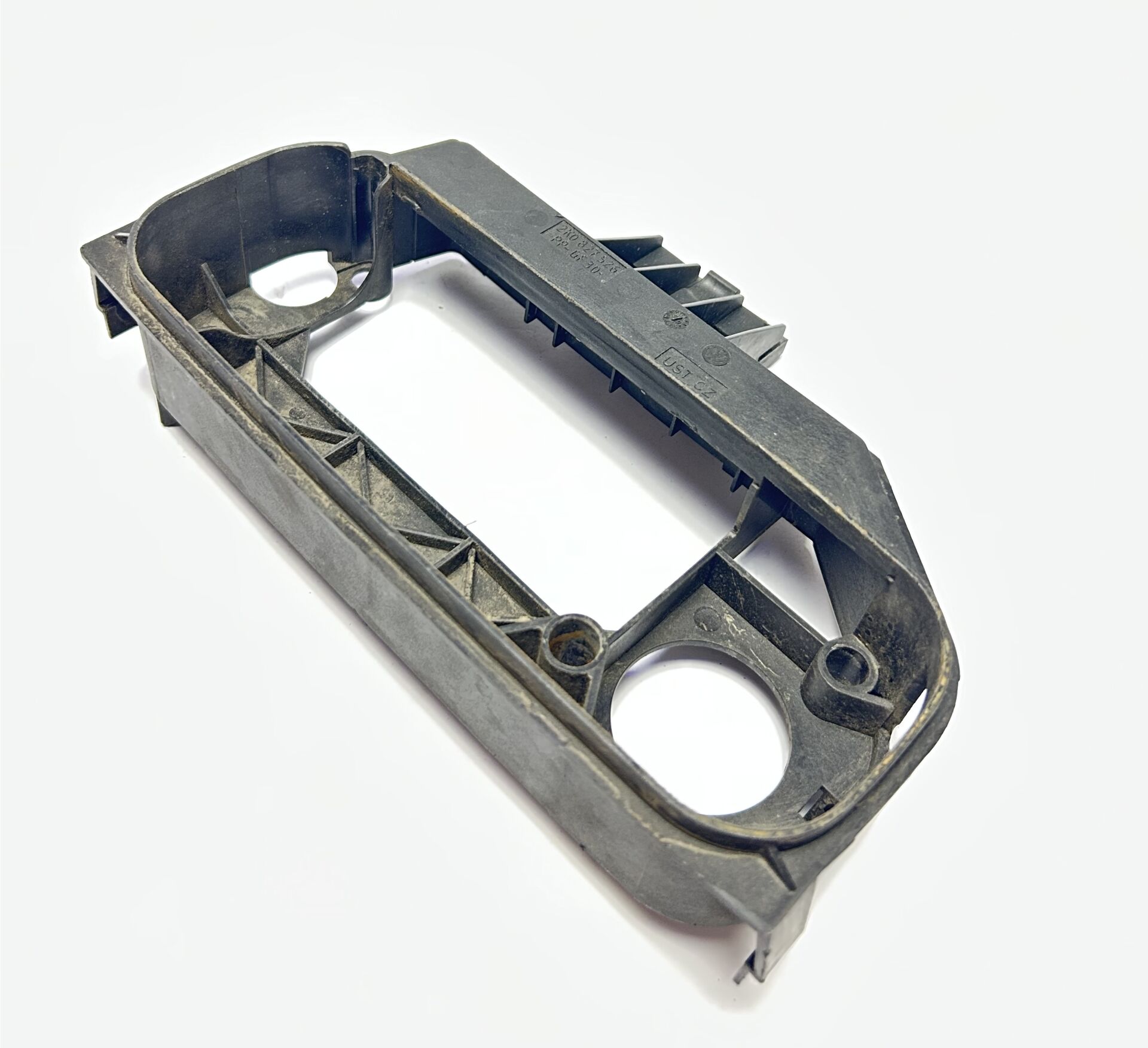 Bagaj Kilit Tutamağı  2K0827526 Caddy 2004-2015