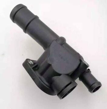 Su Flanşı 2.0 TDİ 03L121132 Golf 5 Golf 6