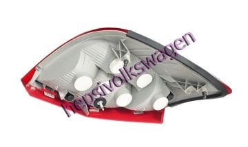 Sağ Stop Lambası 5J6945112 Skoda Fabia (2010-2016)