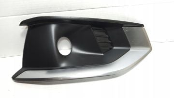 Tampon Izgarası Audi A4(2016-2024) Sağ Sisli Kromlu 8W0807682AK