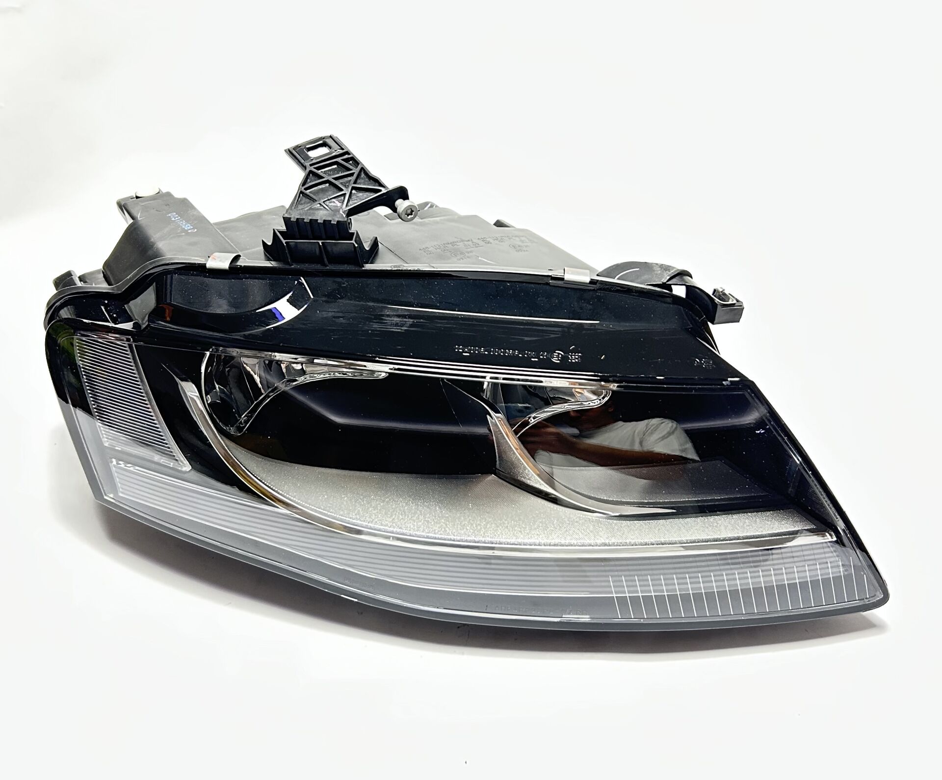 Audi A4 2008-2012 Far Sağ 8K0941030Af 8K0941030 8K0941004