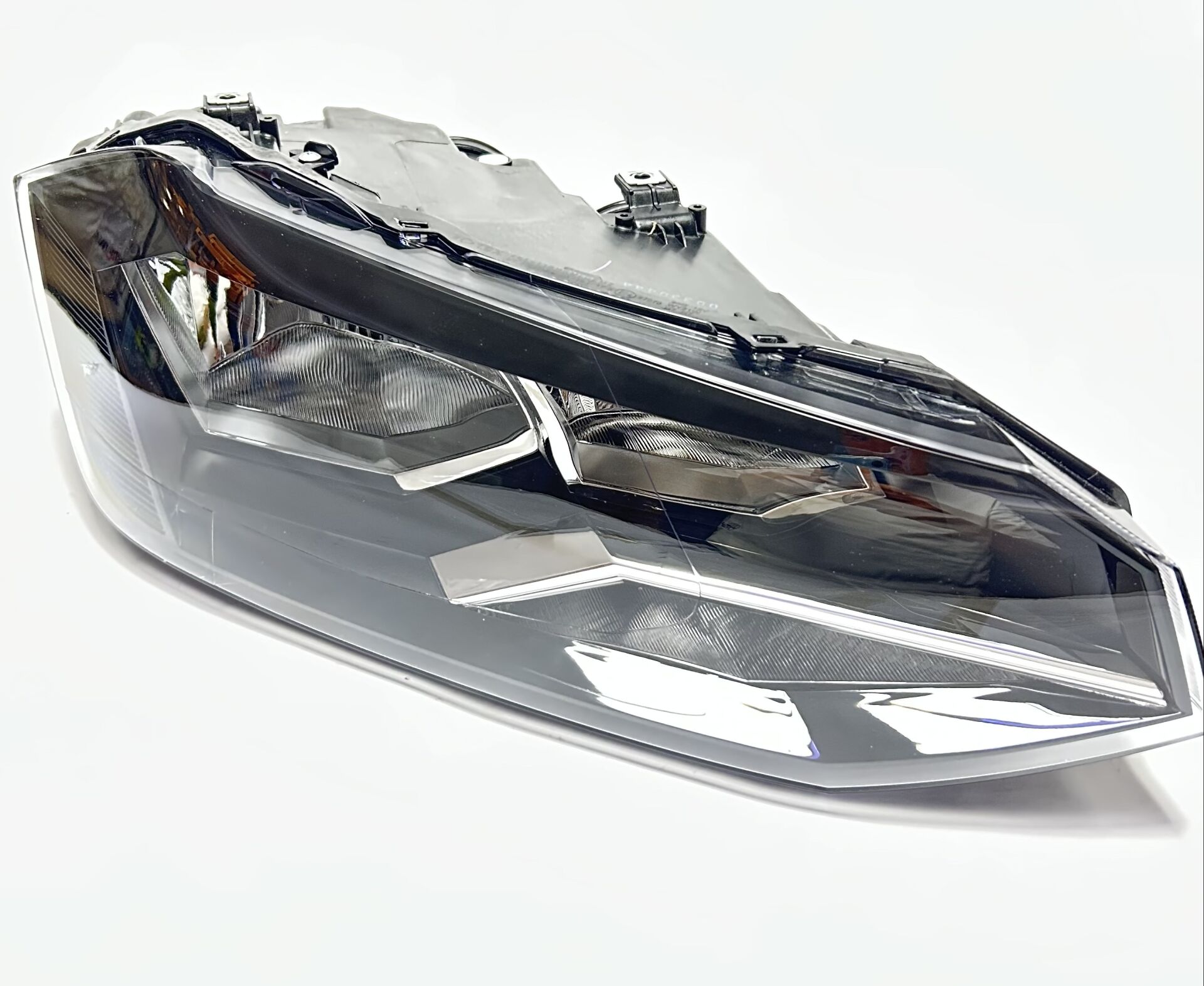 Polo 2018-2024 Far Sağ 2G1941006