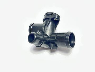 Audi A4 2005-2008 A6 2008-2012 Su Flanşı 2,0 Bpj Byk 06D121132C