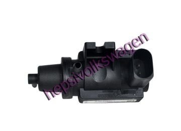 Egr Valfi 2.5 AXD Motor 070128070E 070128070B 764901D T5