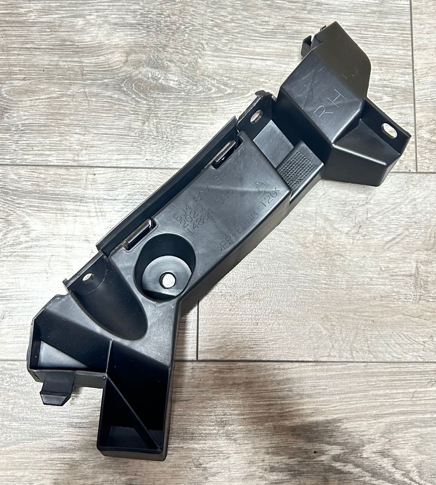 Tampon Ayağı Arka Sağ Seat İbiza 2012-2018 6J4807394B 6J4807394