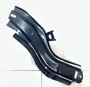 Panel Destek Braketi Sağ Q 5 2016-2024 80A805528