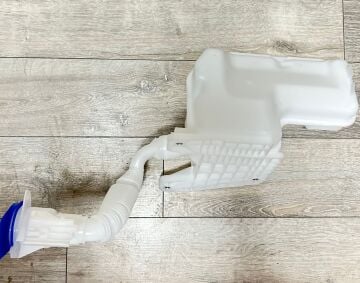 Silecek Su Deposu  Skoda Octavia 2020-2024 5E3955448A