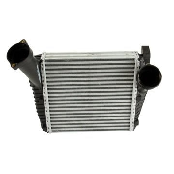 Turbo İntercooler Radyatörü 7L6145803E Touareg (2005-2008)