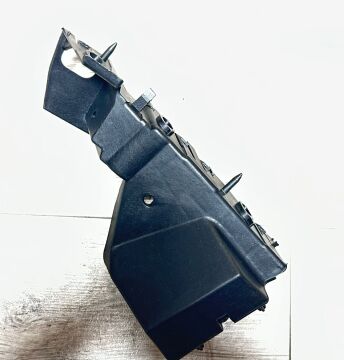 Panel Destek Braketi Sol Q 5 2008-2018 8R0807283C 8R0807283 8R0807283B