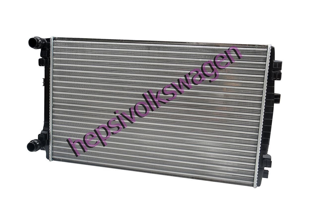 Su Radyatörü 5Q0121251ER 5Q0121251EM 5Q0121251GQ Golf 7-Passat